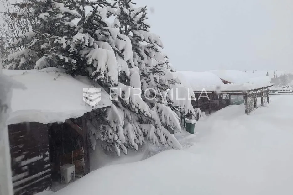 g.kotar, ravna gora, uhodani turistički objekt 1500 m² na parceli od 3799 m² - slika 33
