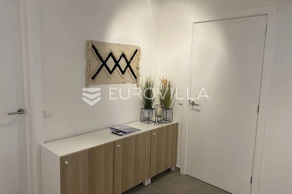 istra, premantura, kuća sa 3 luksuzna apartmana i pogledom na more, nkp 315 m2 - slika 7
