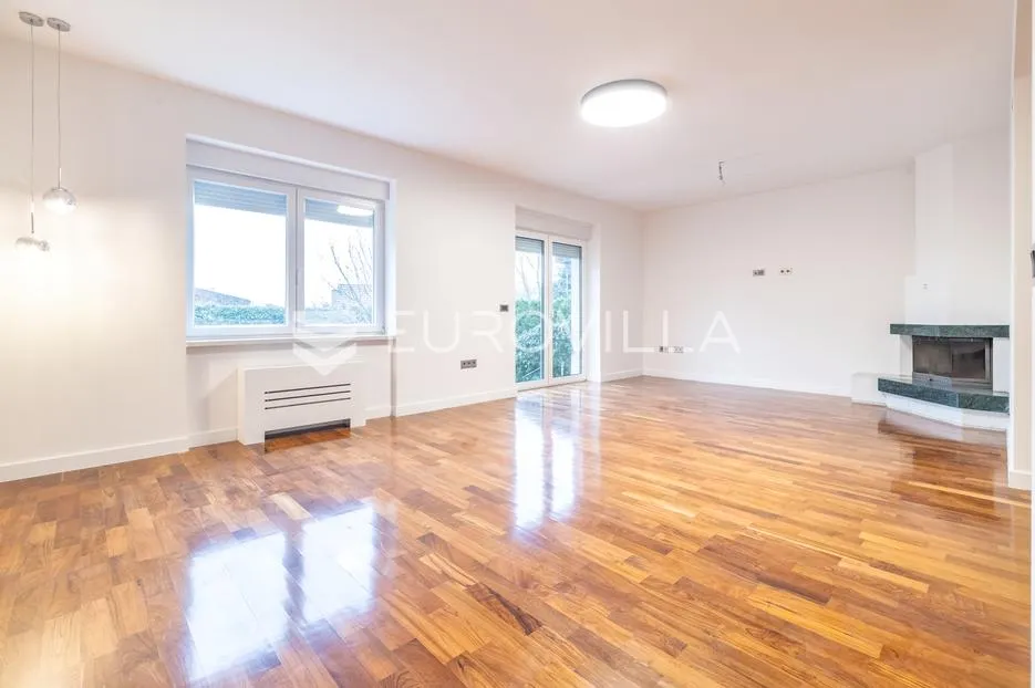 zagreb, šestine, prekrasna obiteljska villa s bazenom na idealnoj lokaciji - slika 2