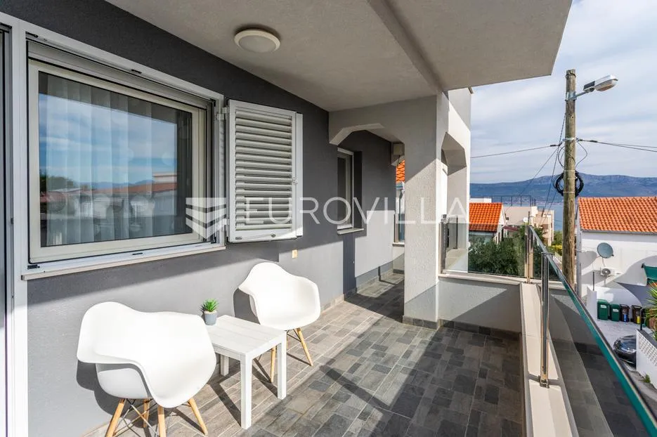 čiovo, slatine, kuća s bazenom na mirnoj lokaciji površine 179 m2 - slika 21