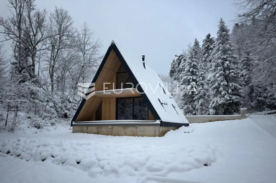 mrkopalj, brestova draga, moderna a, frame kuća u šumi sa saunom - slika 19