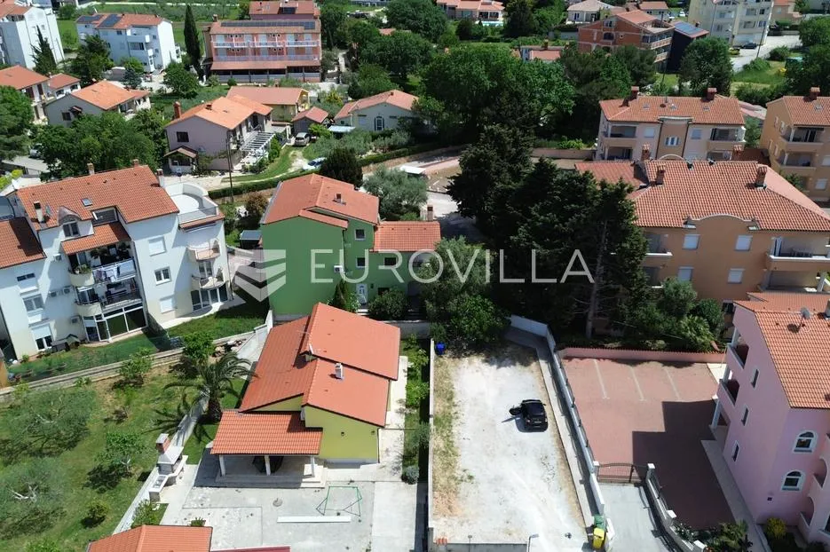 medulin, apartmanska kuća sa sedam stanova na mirnoj lokaciji - slika 6