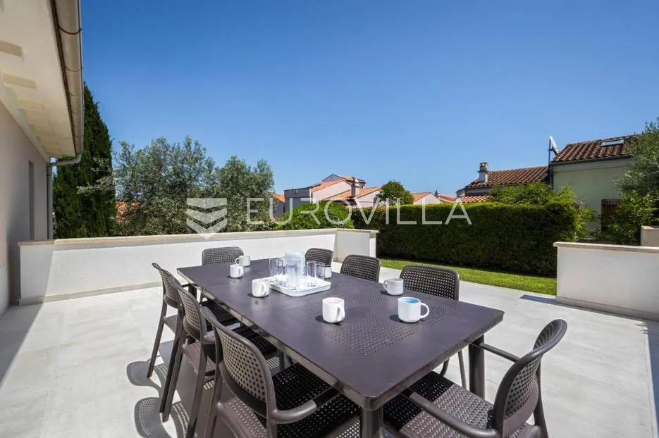 istra, banjole, prekrasna vila 277 m² na velikoj okućnici, 300 m od mora - slika 15