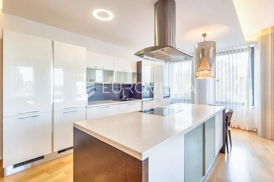 zagreb, maksimir, četverosoban stan na savršenoj lokaciji 158 m² 3 garažna parkirna mjesta - slika 4