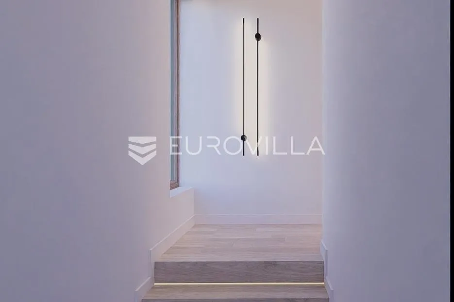 primošten, moderna vila s bazenom i pogledom na more, 314,1 m² - slika 37