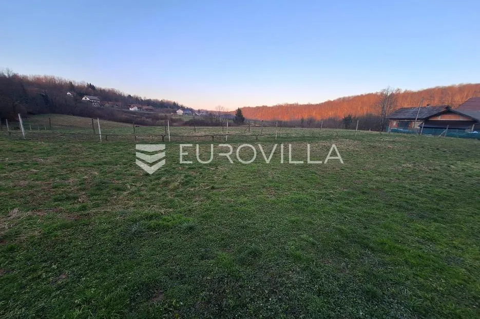 netretić, jarče polje, kuća 250 m², 200 m do rijeke kupe - slika 13