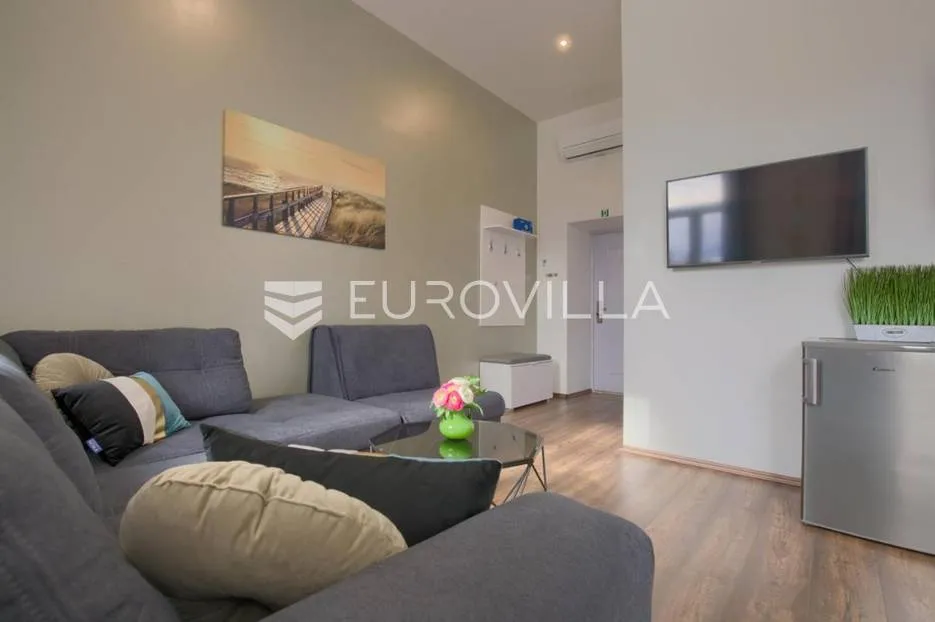 pula, moderan peterosoban stan u centru grada 140 m² - slika 19