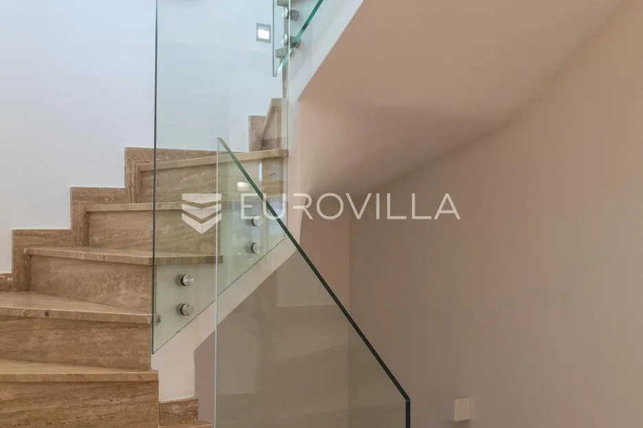 dubrovnik, penthouse s vanjskim bazenom na iznimnoj lokaciji - slika 33