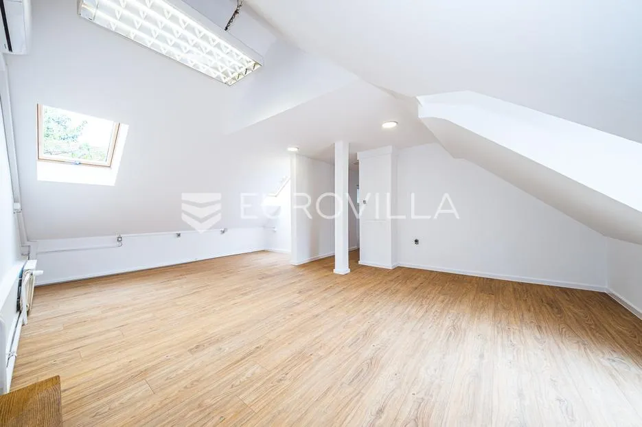 zagreb, maksimir, sermageova, dvoetažni poslovni prostor uredske namjene 380 m² - slika 21