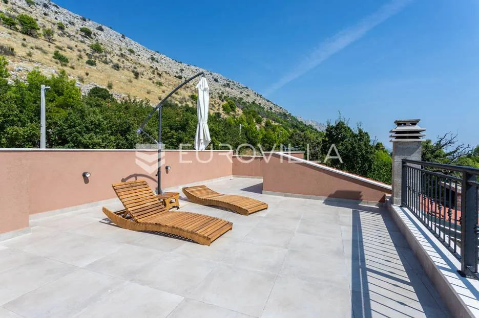 split, jesenice, prekrasna autentična vila s pogledom na more - slika 35