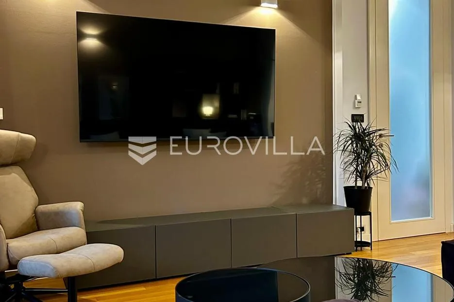 novi zagreb, golf resort, moderna četverosobna kuća u nizu s vrtom - slika 11