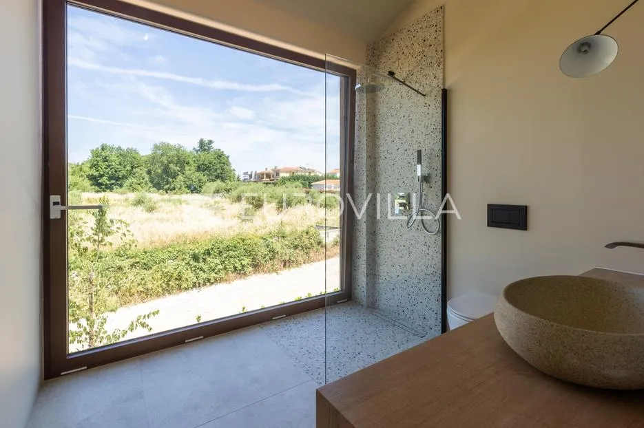 istra, vabriga, vila s pogledom na more i masline - slika 41