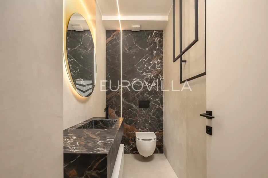 opatija, luksuzan četverosoban stan s pogledom na more 138 m² - slika 12