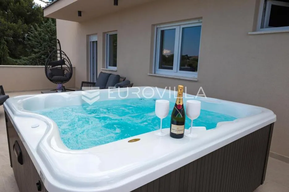 istra, pula, predivna villa s bazenom na mirnoj lokaciji - slika 20