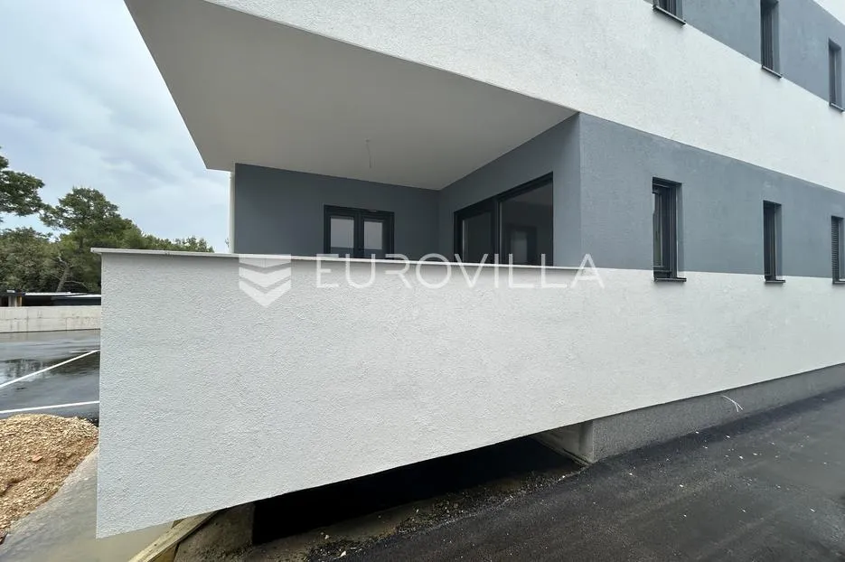 biograd na moru, dvosobni apartman u prizemlju površine 69,85 m² - slika 21