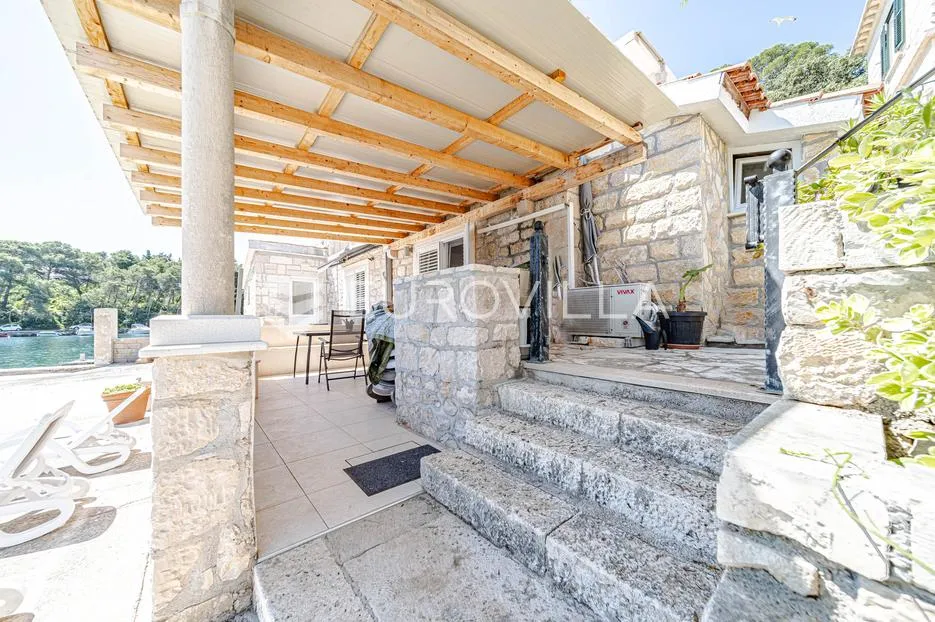 otok korčula, grad korčula, apartmani uz more u blizini stare jezgre - slika 36