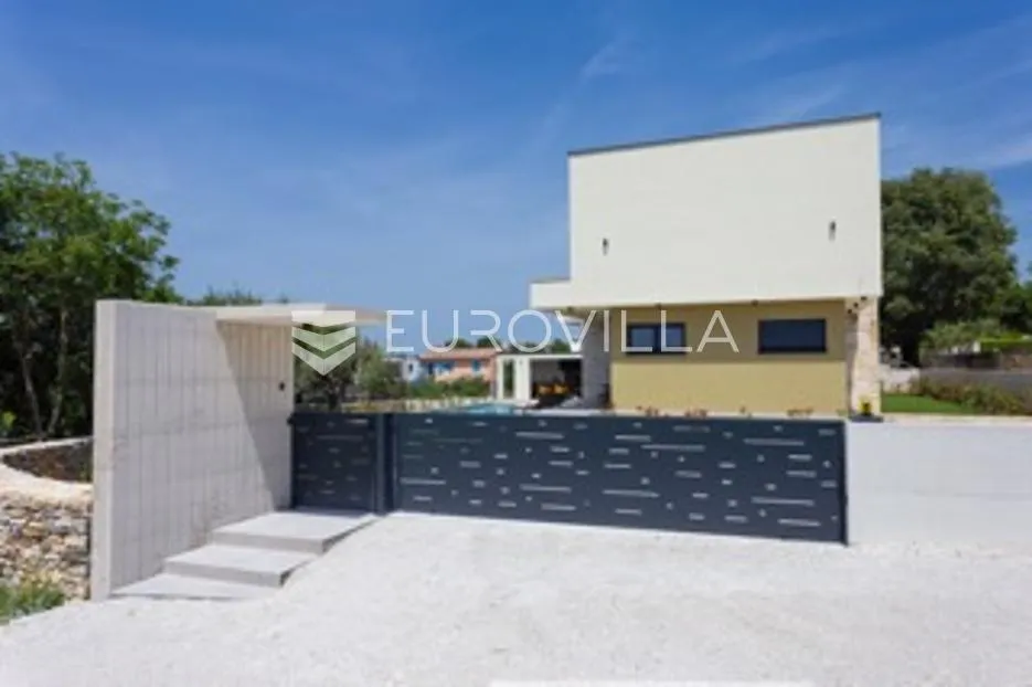istra, smoljanci, kvalitetna i moderna samostojeća kuća, 208 m², grijani bazen 40 m² - slika 14