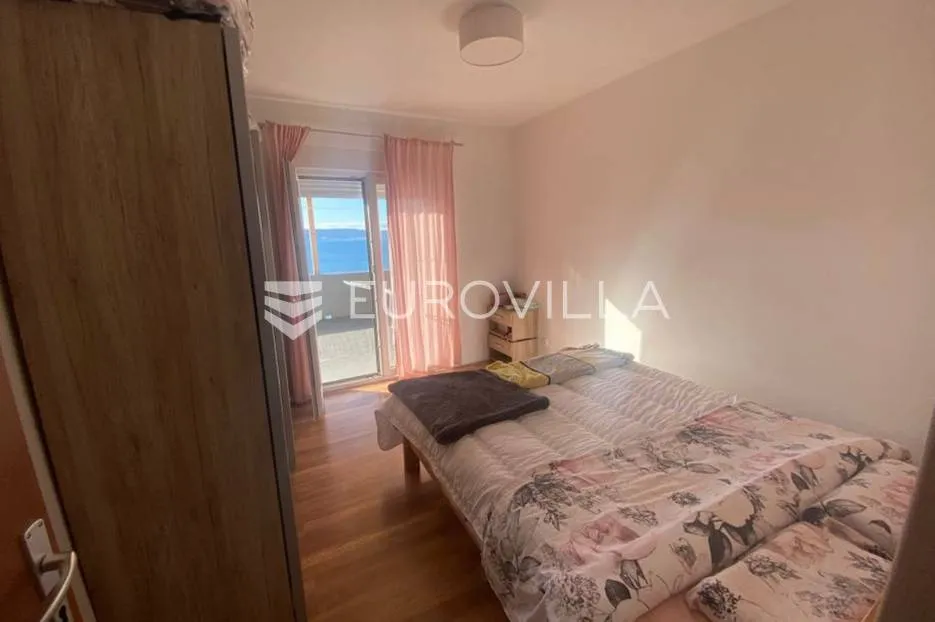 krilo jesenice, namješten stan s neuređenim potkrovljem 70 m² - slika 6