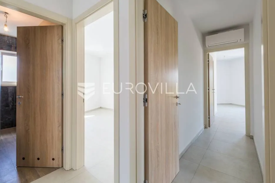 istra, poreč, trosoban penthouse 177 m2 - 800 m od mora - slika 2