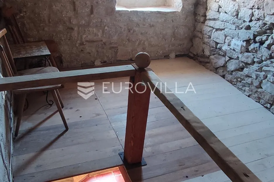 hvar, gdinj, kompletno renovirana kamena kuća u nizu - slika 12