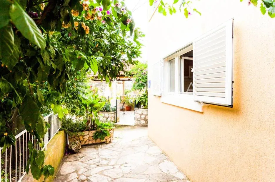 pelješac, ston, kuća na prodaju 150m od mora - slika 3