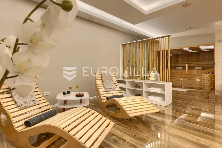 rovinj, rovinjsko selo, prekrasna villa s wellnessom i bazenom, 224 m² - slika 92