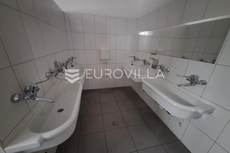 gospić, proizvodna hala 3800 m², višenamjenska mogućnost - slika 21