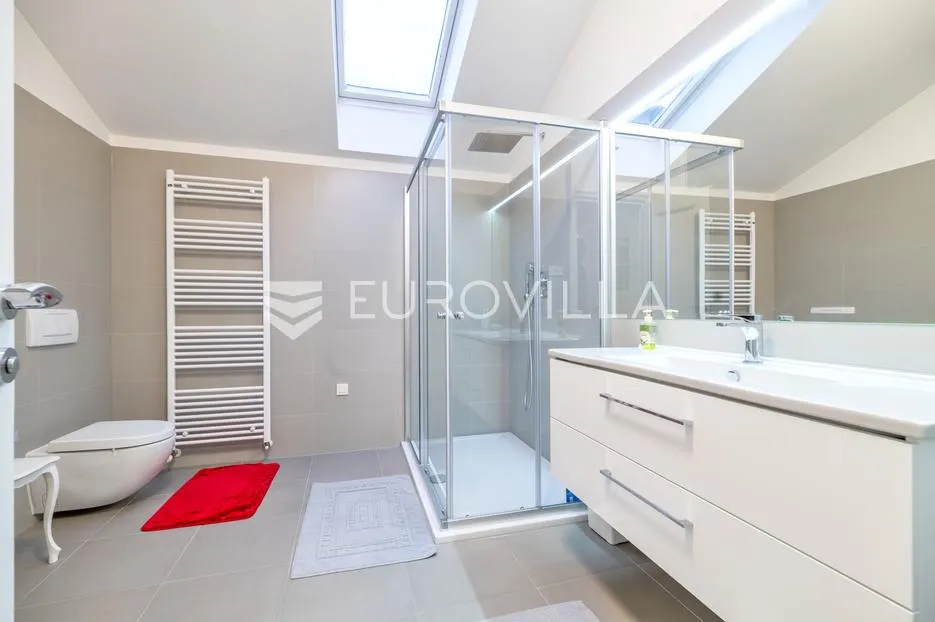 zagreb, šalata, moderan višesoban stan na 2 etaže 250 m² - slika 15
