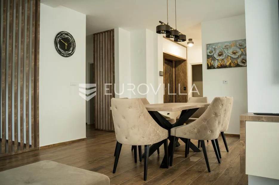 vukovar, mitnica, luksuzan četverosoban stan 102,06 m² - slika 6