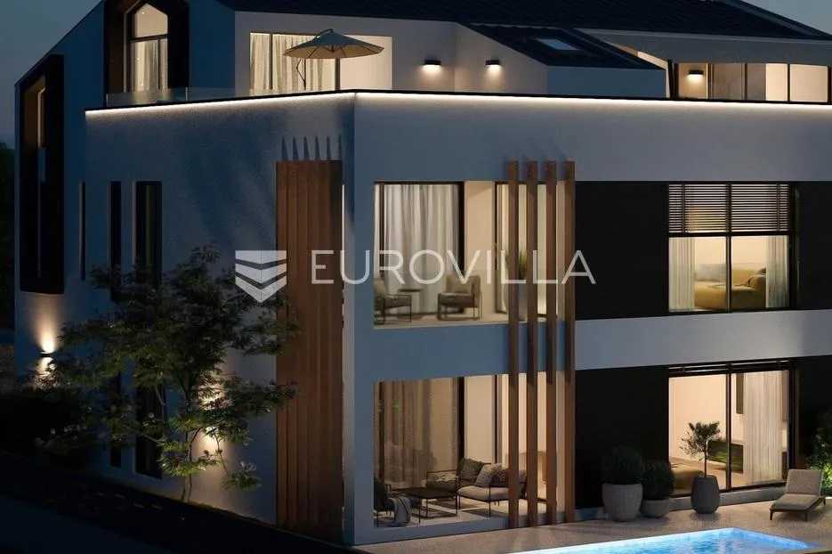 istra, rovinj, luksuzni stan 300 m od mora - slika 6