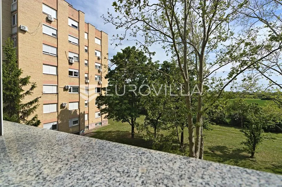osijek, retfala na prodaju potpuno namješten stan 60 m² - slika 18