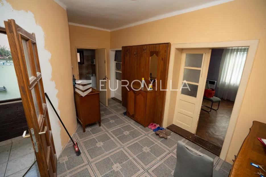 đakovo, sjever, dvije kuće sa poslovnim prostorom 250 m2 - slika 5