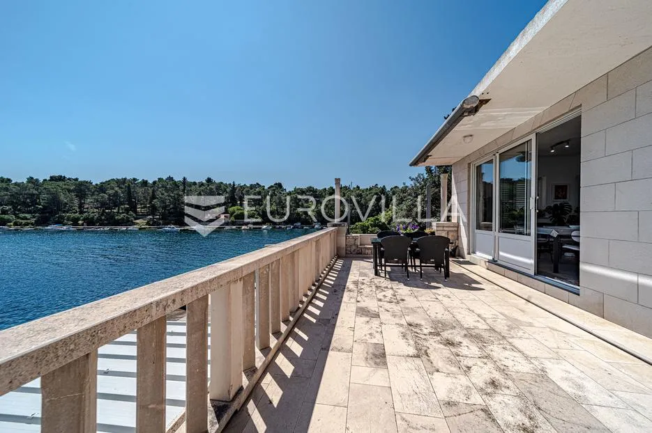 otok korčula, grad korčula, apartmani uz more u blizini stare jezgre - slika 24