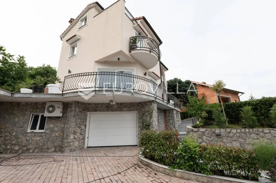 opatija, matulji, predivna moderna villa 400 m2 s bazenom - slika 27