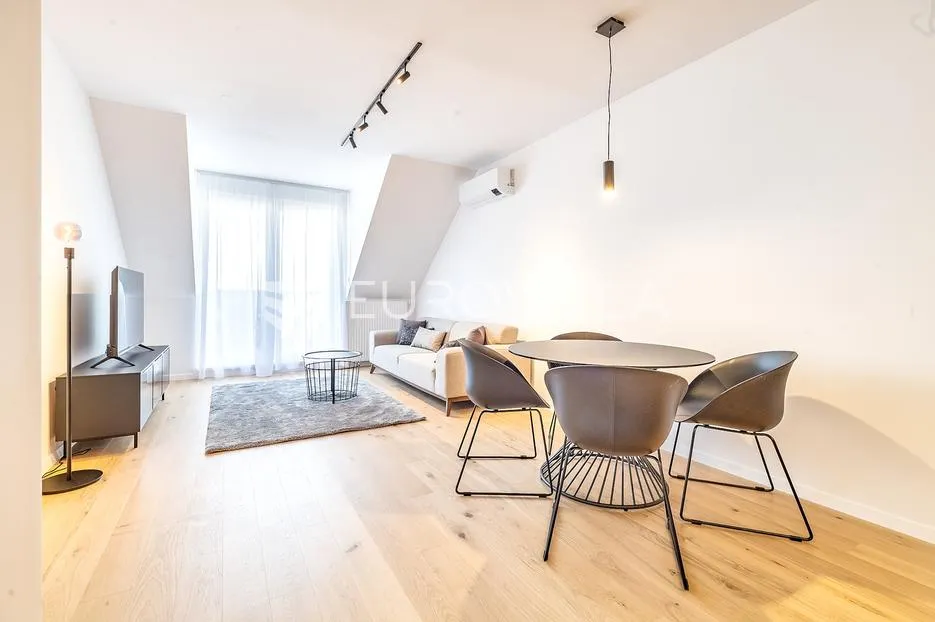 Zagreb, Špansko, Vilima Korajca, prekrasan dvosoban stan NKP 61.41 m2