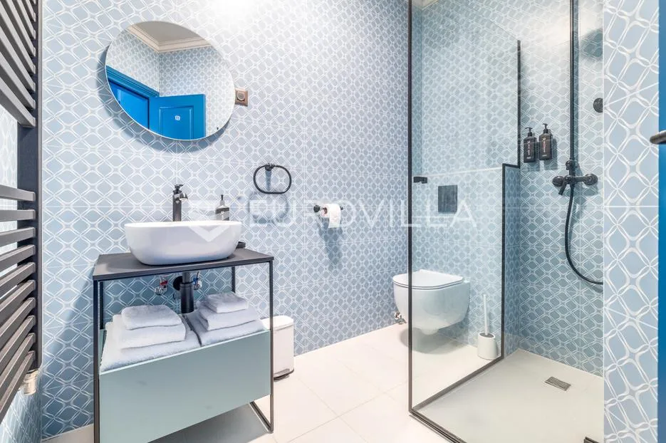 zagreb, zrinjevac, pet apartmana za dnevni najam, potpuno novo, prilika - slika 7