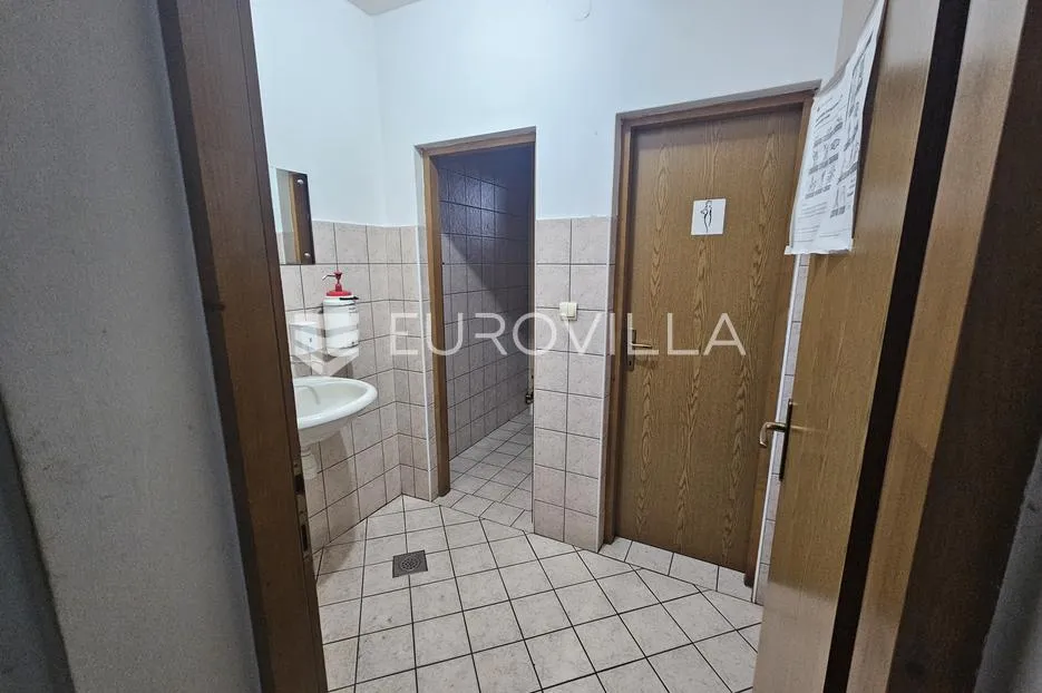 osijek, industrijska zona, poslovni kompleks 6000 m2 - slika 10