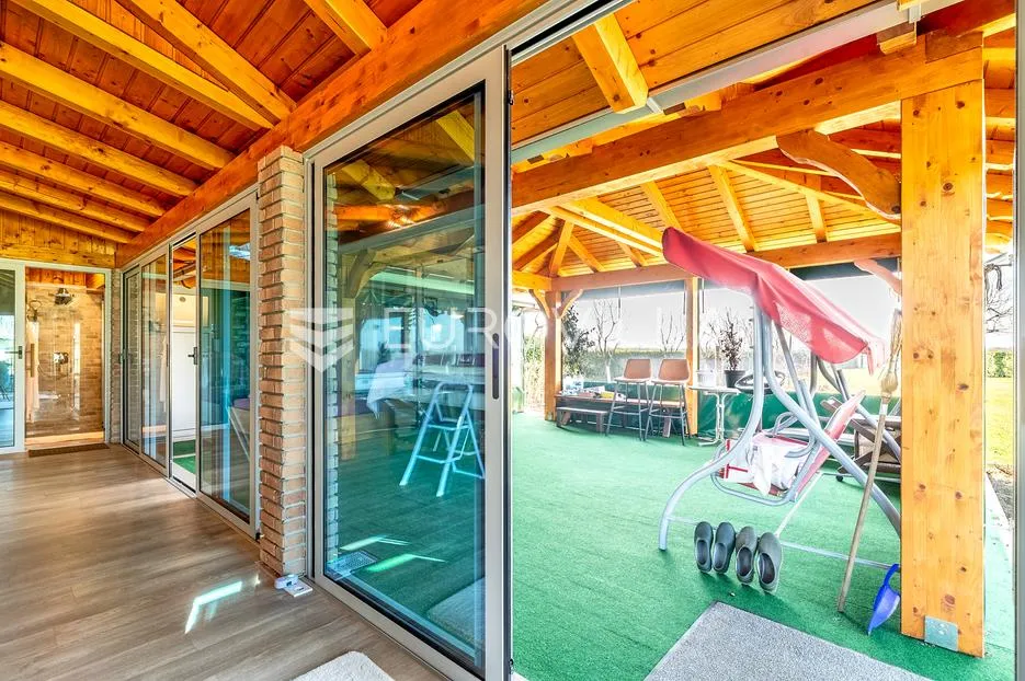 novi zagreb, čehi, moderna kuća 240 m² na zemljištu od 3100 m² - slika 18