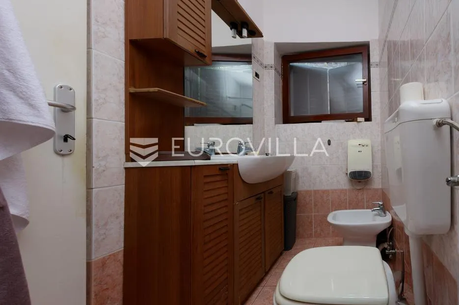 opatija, punta kolova, šarmantan četverosoban stan 127 m², pogled na more - slika 12