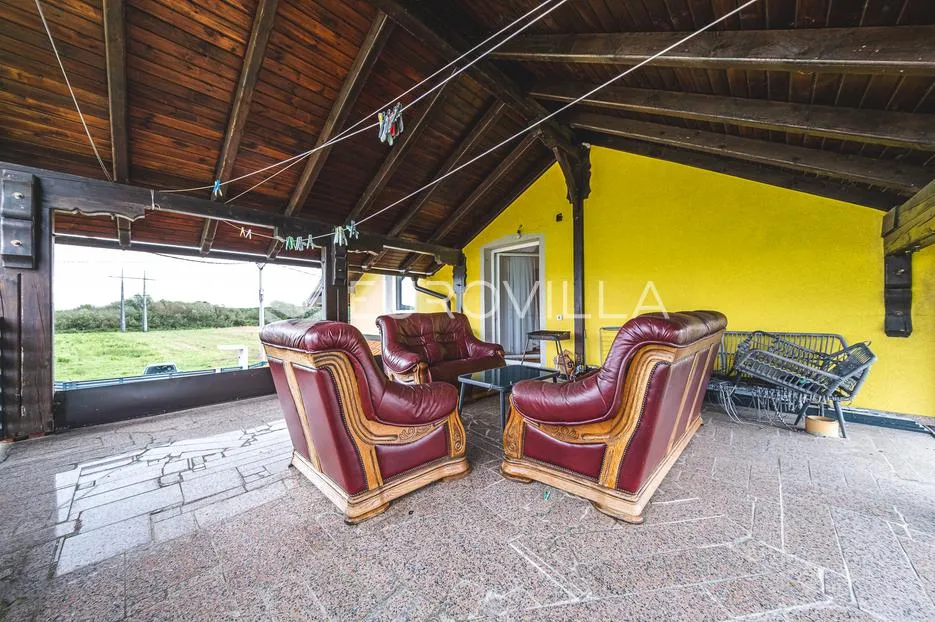 samobor okolica, donji desinec, moderna kuća 280 m2 na atraktivnoj lokaciji - slika 12