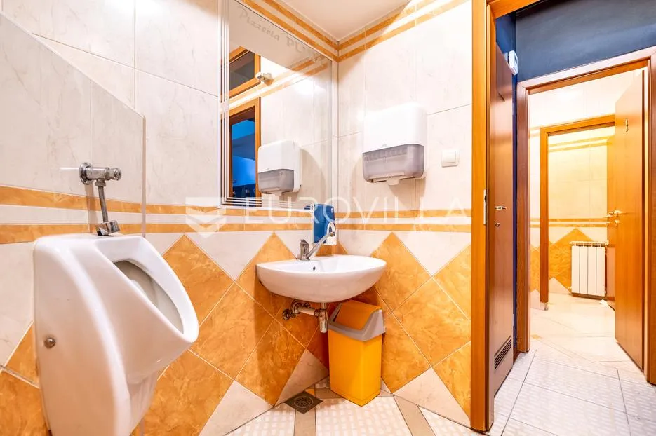 zaprešić, bistra, poslovni prostor, restoran s krušnom peći, 370 m² - slika 13