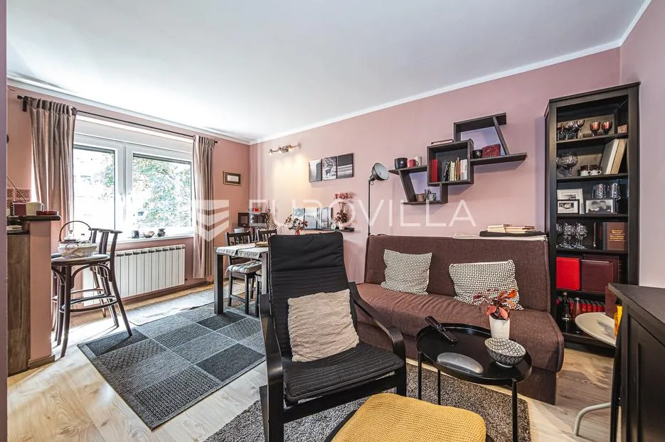 zagreb, trnsko, funkcionalan četverosoban stan 64 m² - slika 2
