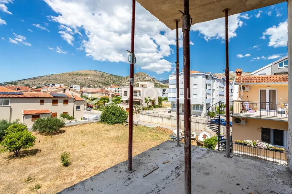 trogir, jednosoban stan u neposrednoj blizni centra grada - slika 6