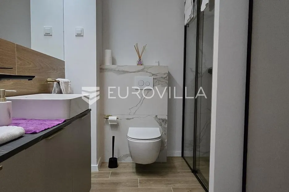 zagreb, savica, predivan dvosoban stan 42 m² garažno parkirno mjesto - slika 10