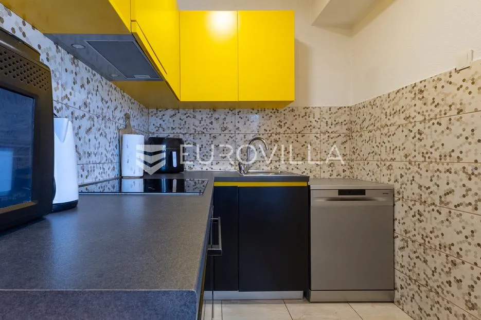 slavonski brod, centar trosoban stan 73 m² - slika 5