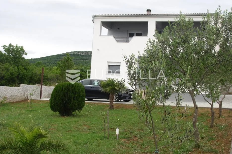 kruševo, crna punta, prekrasna kuća prvi red do mora s tri stambene jedinice - slika 3