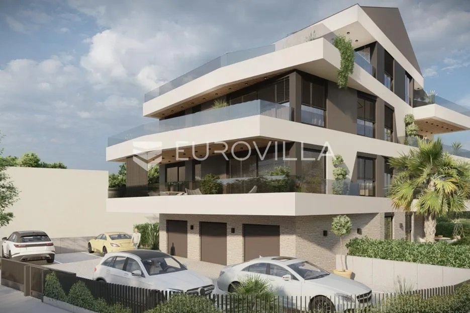 istra, rovinj, ekskluzivan penthouse s tri spavaće sobe s pogledom na more i garažom nkp 144m2 - slika 25