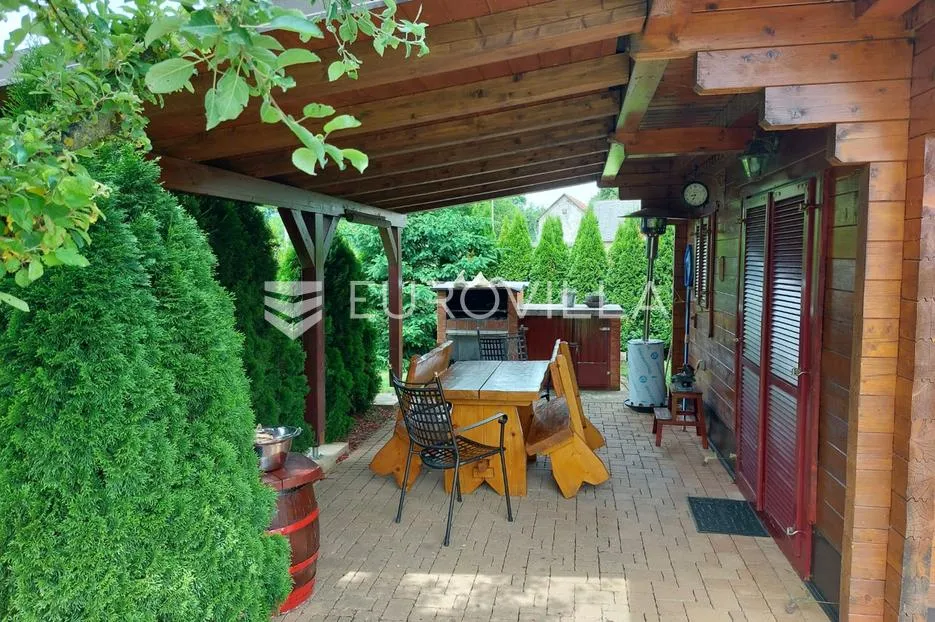 otočac, ličko lešće, drvena kuća za odmor s bazenom, parcela 1623 m² - slika 16