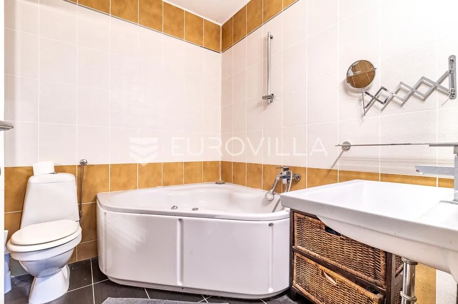 zagreb, britanac, buconjićeva, prekrasan stan sa vrtom, 102 m² - slika 7