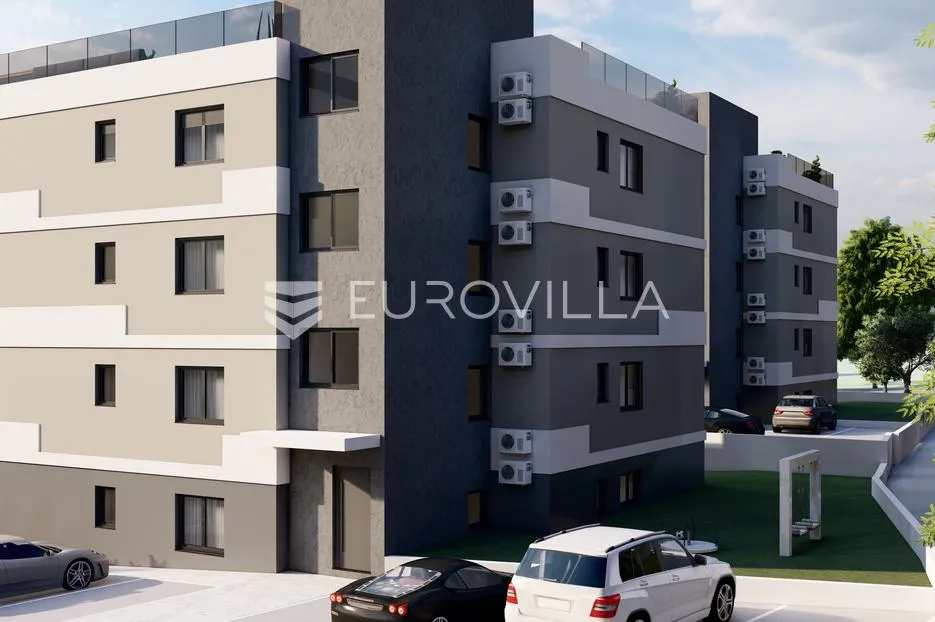 čiovo, okrug gornji, dvosoban penthouse s krovnom terasom i dva parkirna mjesta - slika 9